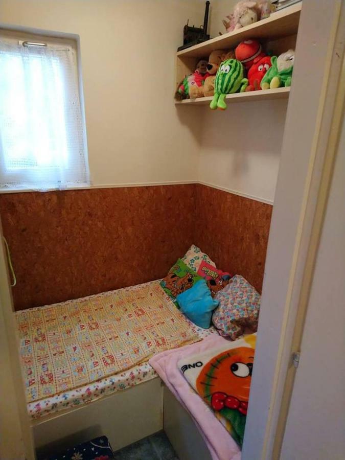 Ferienwohnung Liliana Vendeghaz Balatonfůzfő Exterior foto