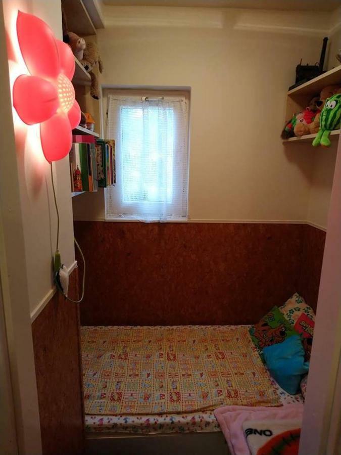 Ferienwohnung Liliana Vendeghaz Balatonfůzfő Exterior foto